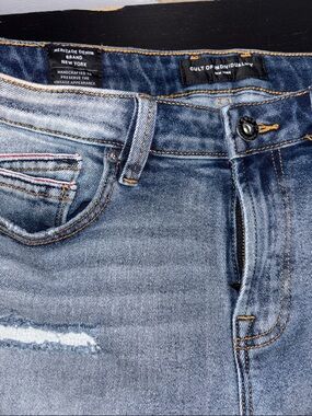 Cult of Individuality Men's Light Blue Slim Jeans with Faded Wash